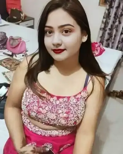 Madhurawada Call Girl
